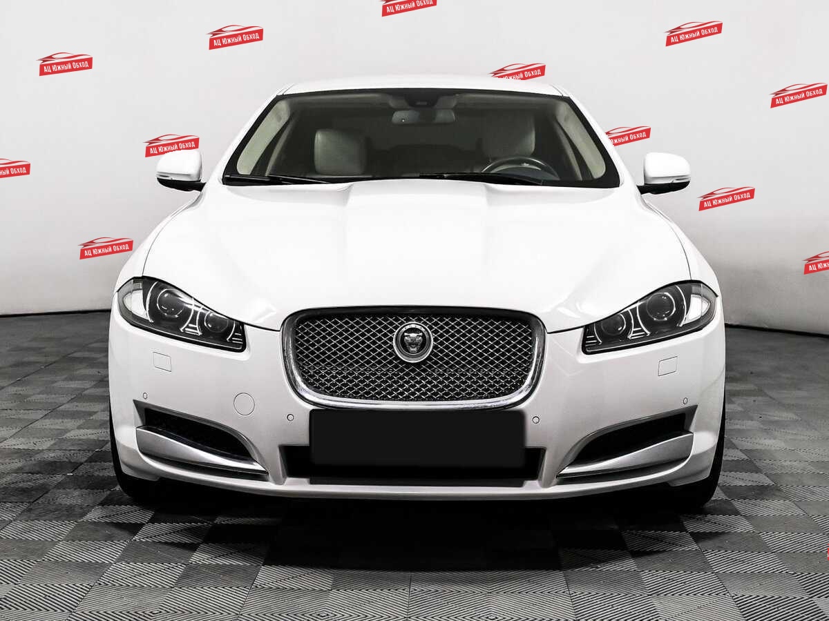 Купить Jaguar XF с пробегом. Фото: #1