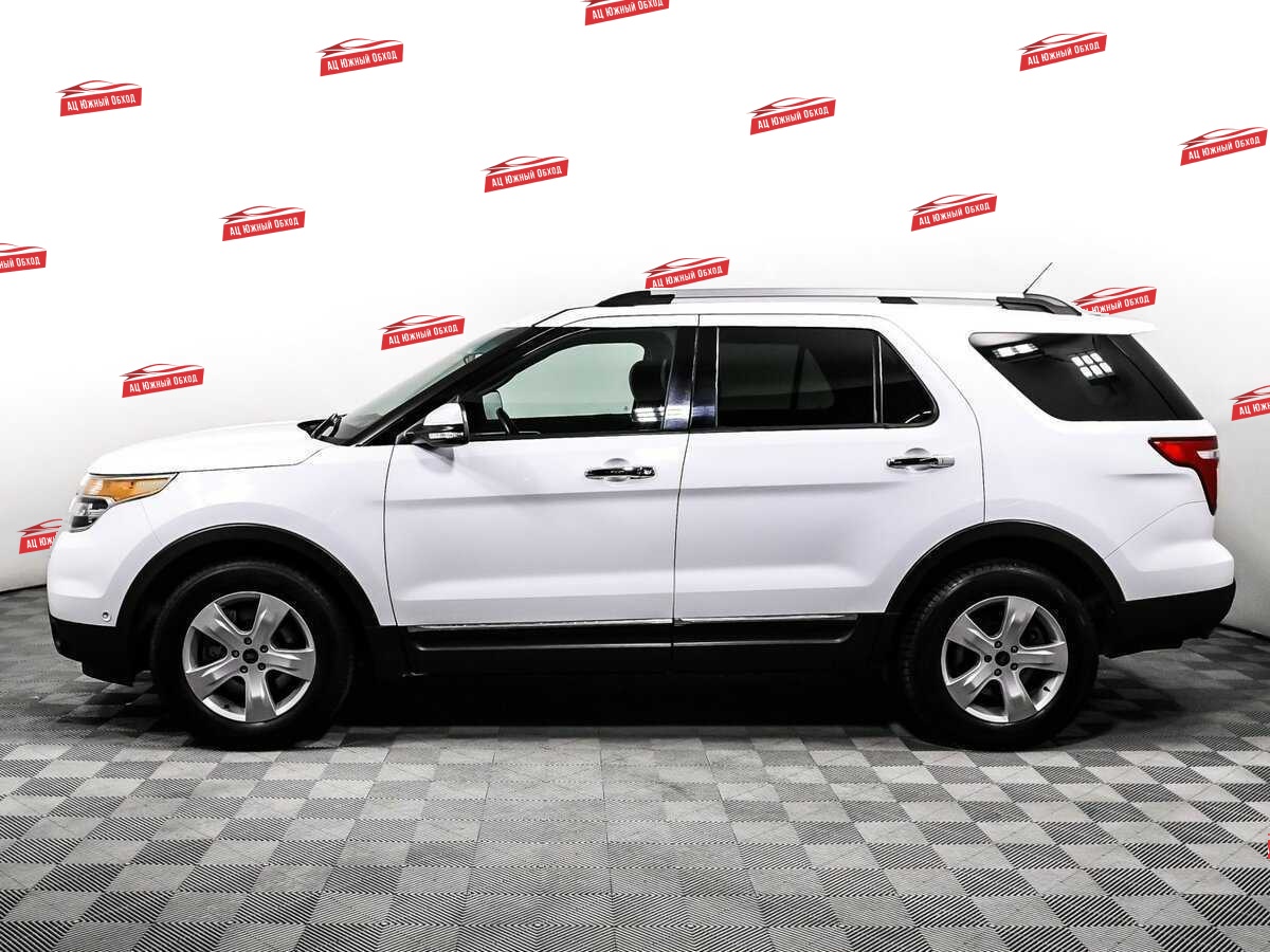 Купить Ford Explorer с пробегом. Фото: #7