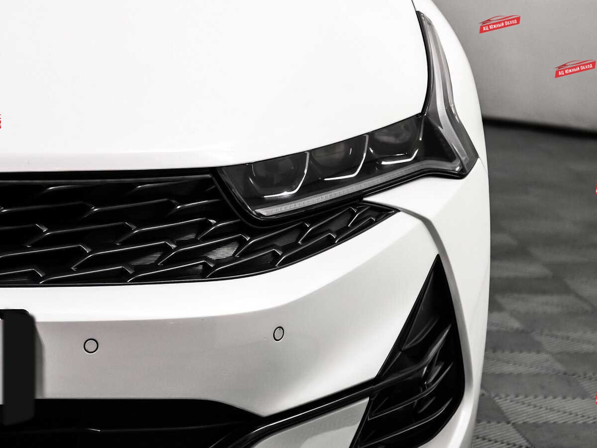 Купить Kia K5 с пробегом. Фото: #14