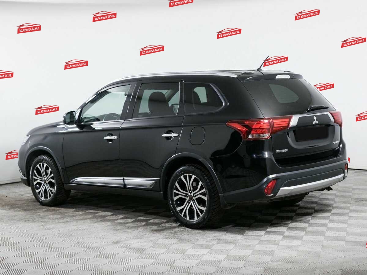 Купить Mitsubishi Outlander с пробегом. Фото: #5