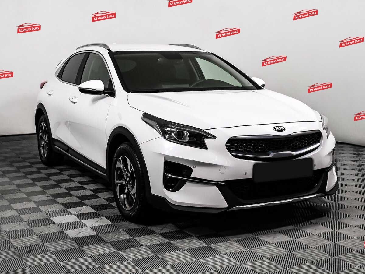 Купить Kia XCeed с пробегом. Фото: #2