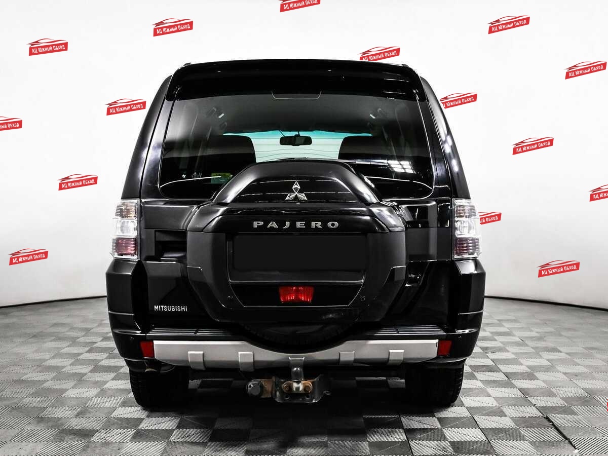 Купить Mitsubishi Pajero с пробегом. Фото: #5
