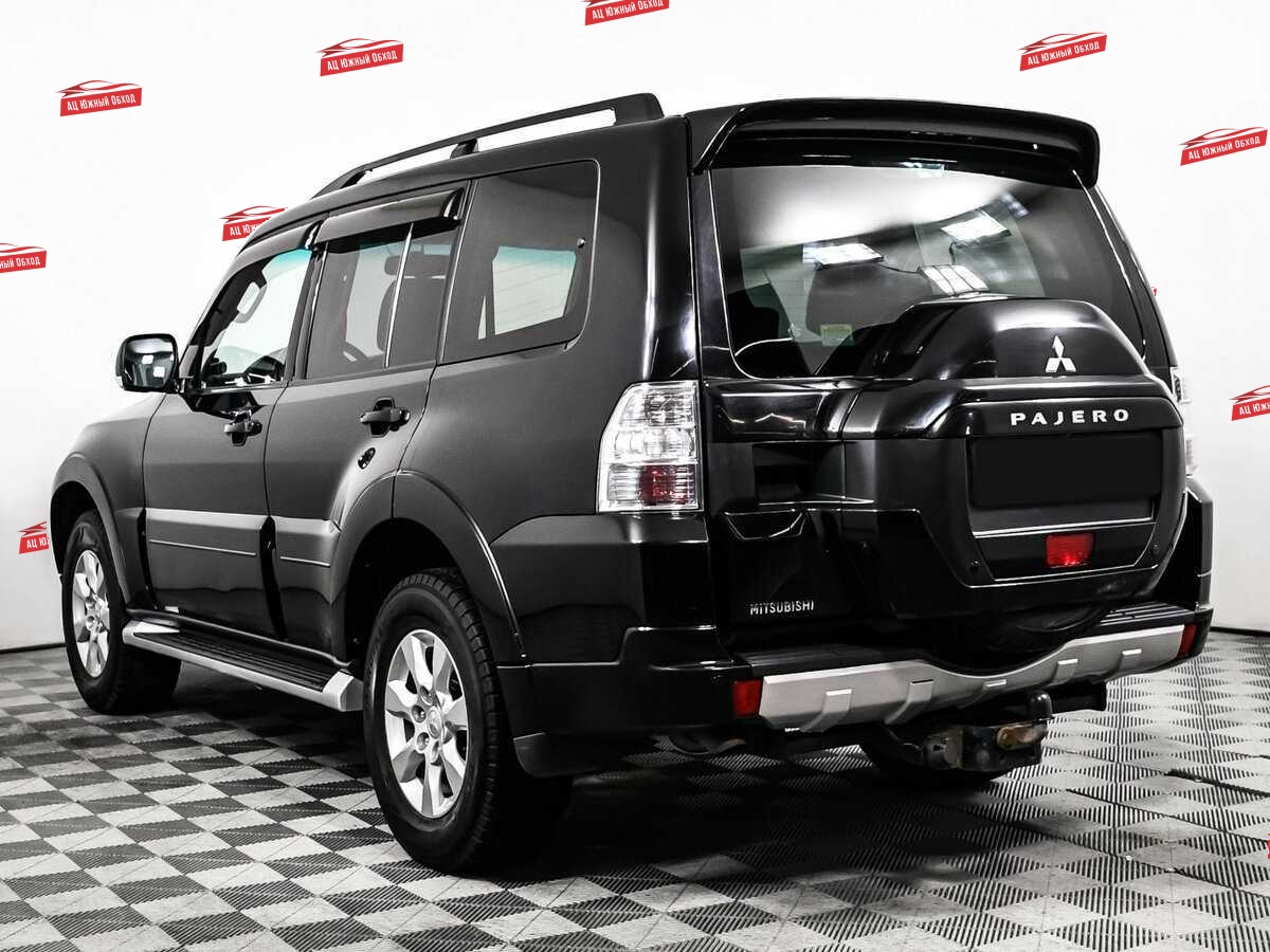 Купить Mitsubishi Pajero с пробегом. Фото: #6