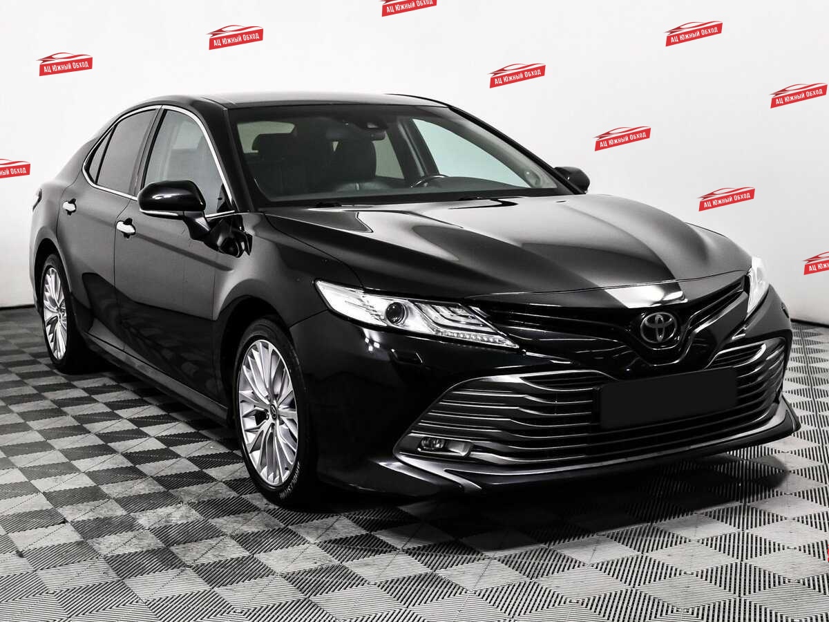 Купить Toyota Camry с пробегом. Фото: #2