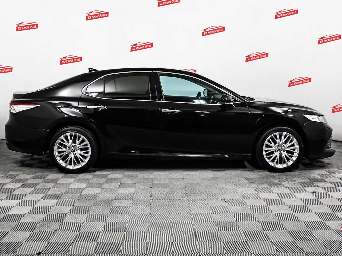 Купить Toyota Camry с пробегом. Фото: #3