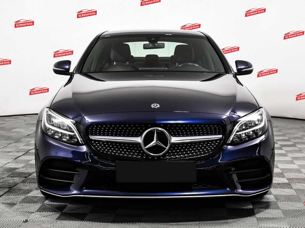 Купить Mercedes-Benz C-Класс с пробегом. Фото: #1