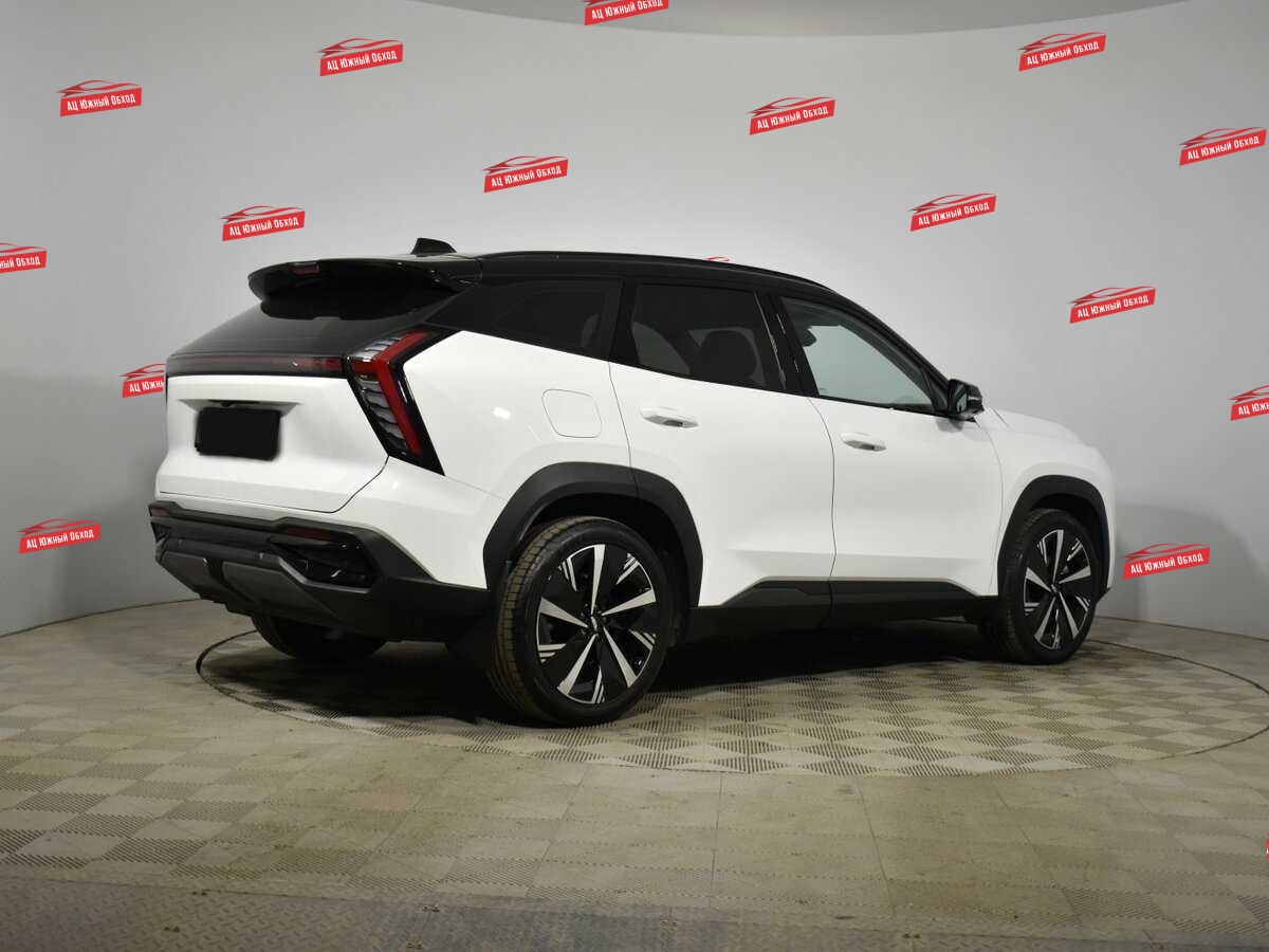 Купить Geely Atlas с пробегом. Фото: #4