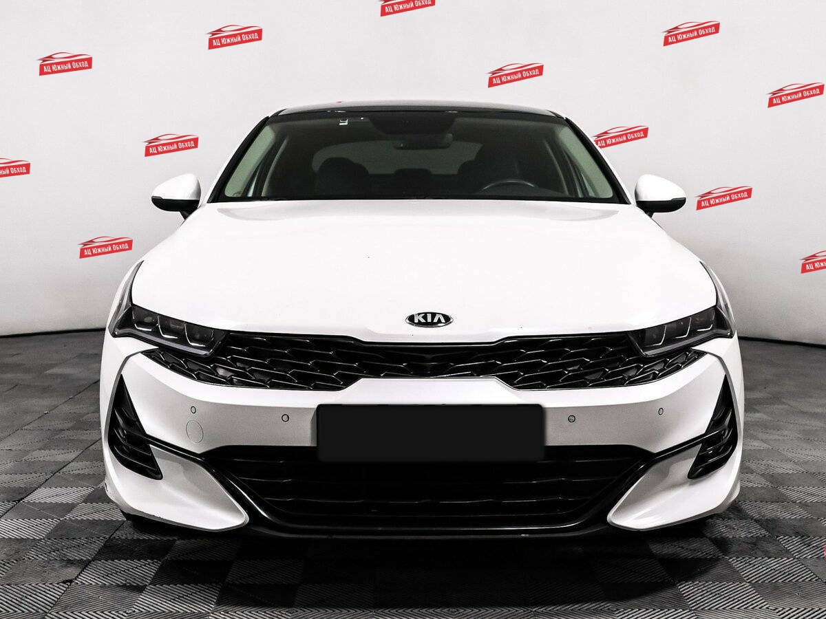 Купить Kia K5 с пробегом. Фото: #1