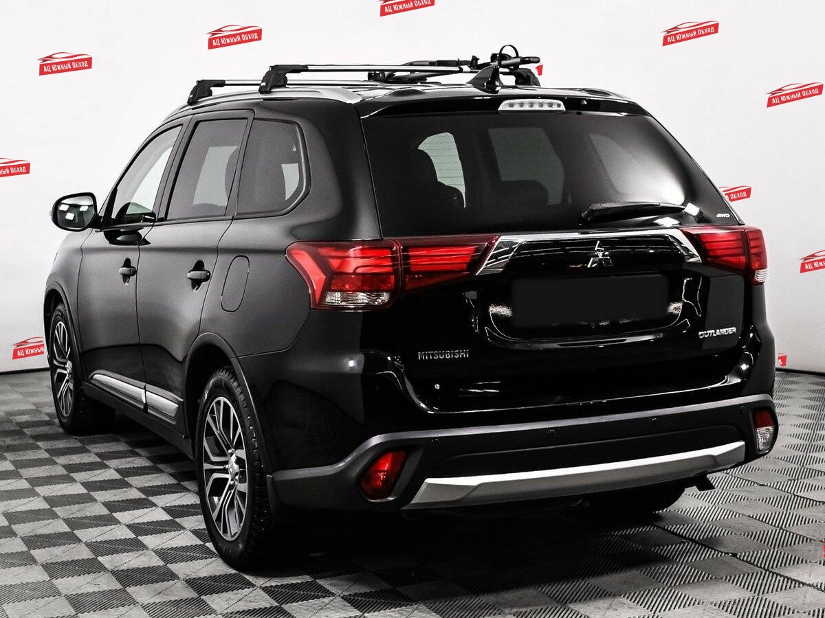 Купить Mitsubishi Outlander с пробегом. Фото: #6