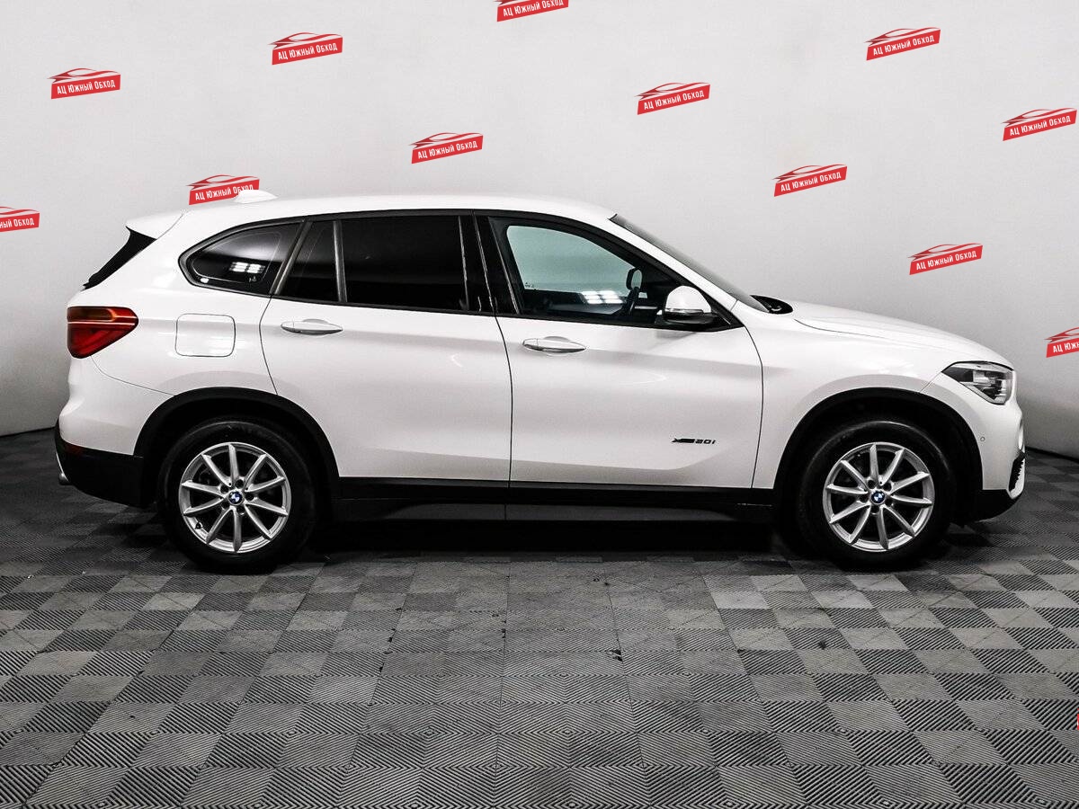 Купить BMW X1 с пробегом. Фото: #3