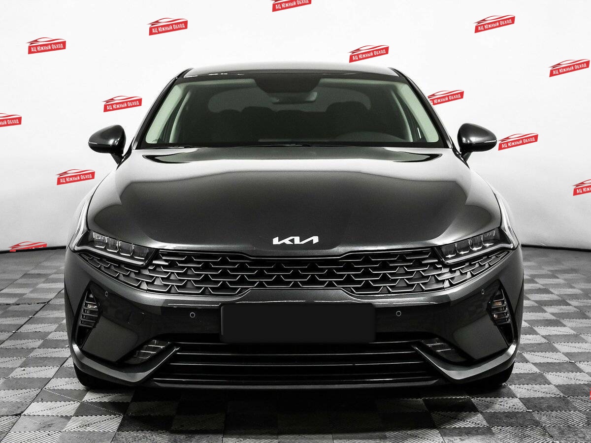 Купить Kia K5 с пробегом. Фото: #1