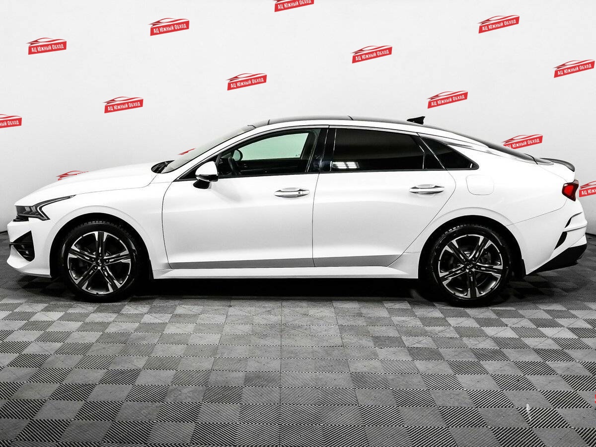 Купить Kia K5 с пробегом. Фото: #7