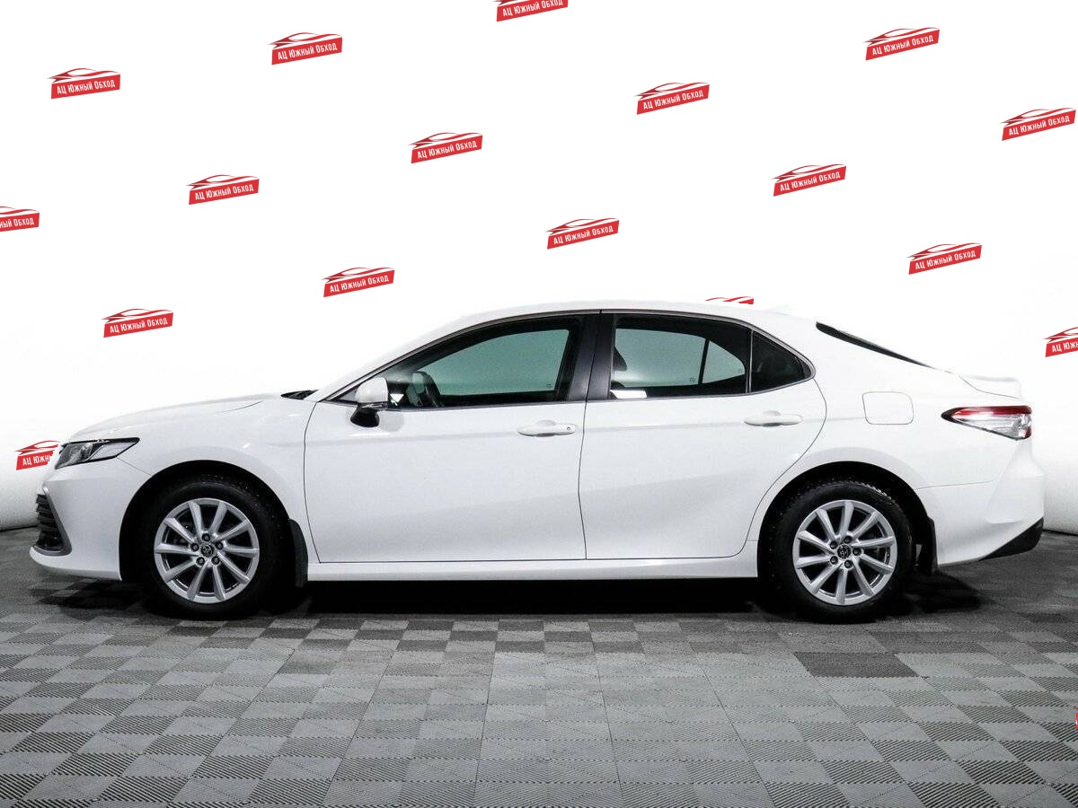 Купить Toyota Camry с пробегом. Фото: #4