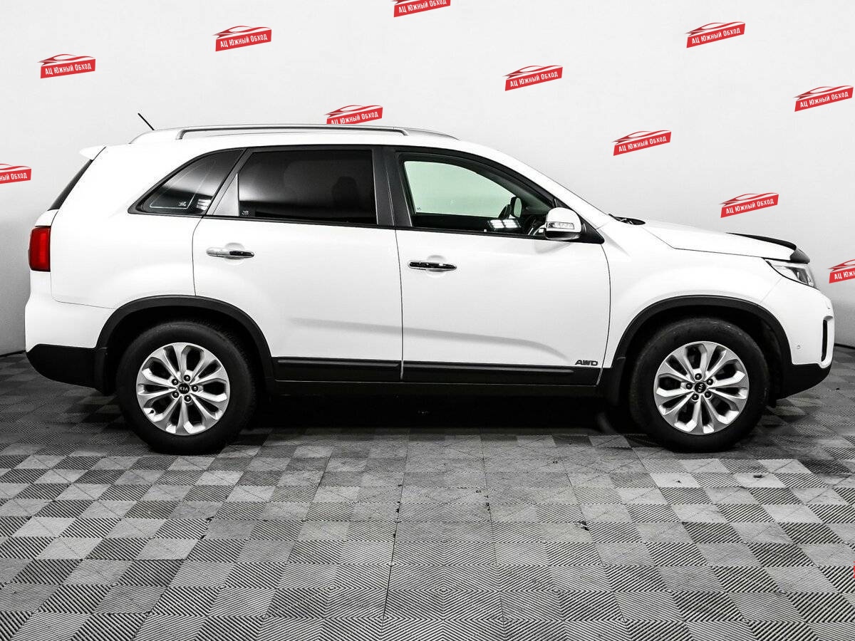 Купить Kia Sorento с пробегом. Фото: #3