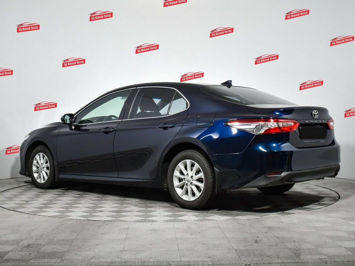 Купить Toyota Camry с пробегом. Фото: #5