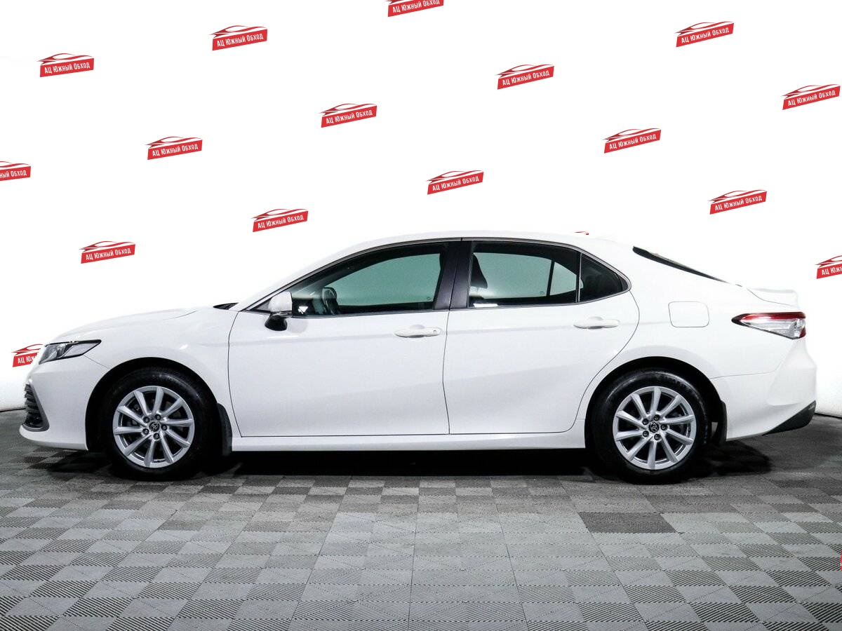 Купить Toyota Camry с пробегом. Фото: #7