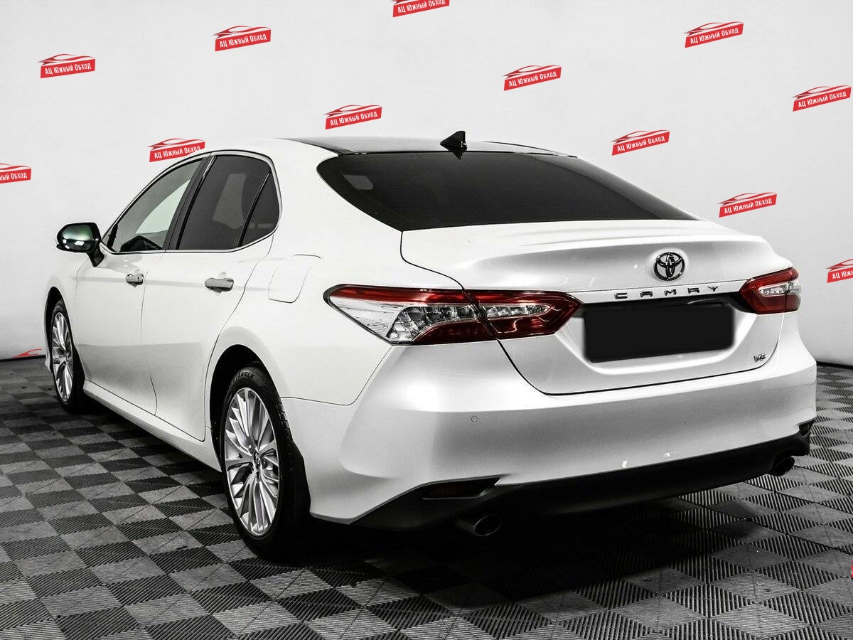 Купить Toyota Camry с пробегом. Фото: #6