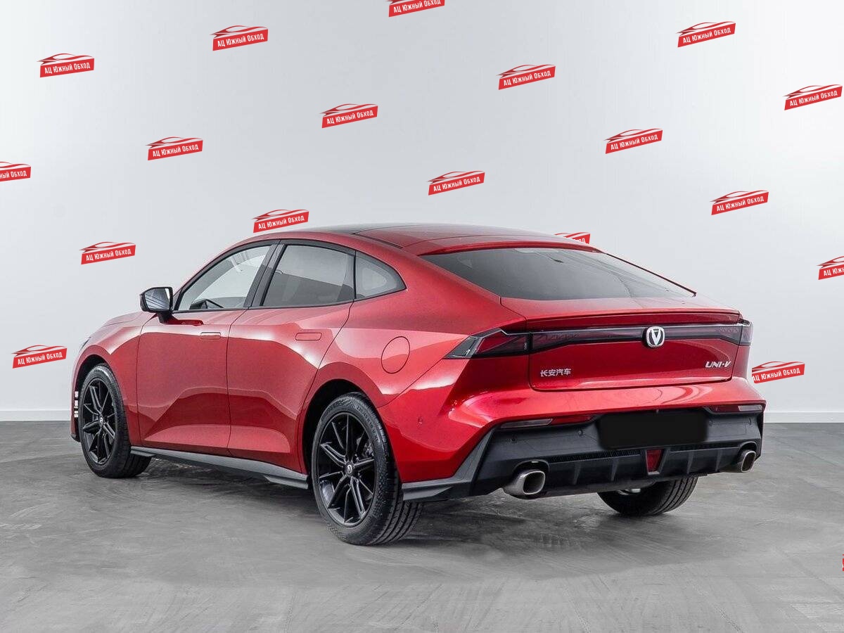 Купить Changan UNI-V с пробегом. Фото: #1