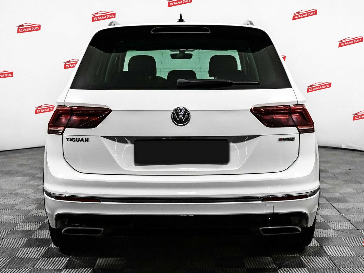 Купить Volkswagen Tiguan с пробегом. Фото: #5