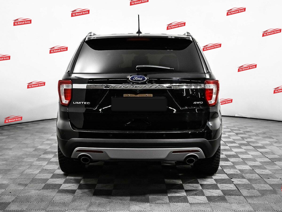 Купить Ford Explorer с пробегом. Фото: #5