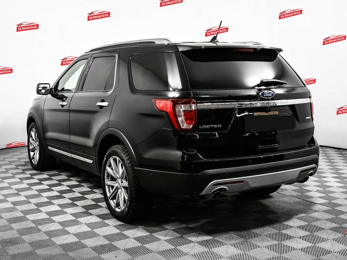Купить Ford Explorer с пробегом. Фото: #6