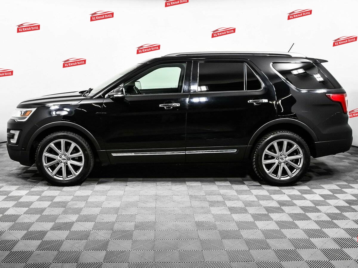 Купить Ford Explorer с пробегом. Фото: #7