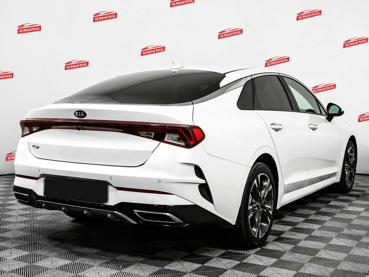 Купить Kia K5 с пробегом. Фото: #4