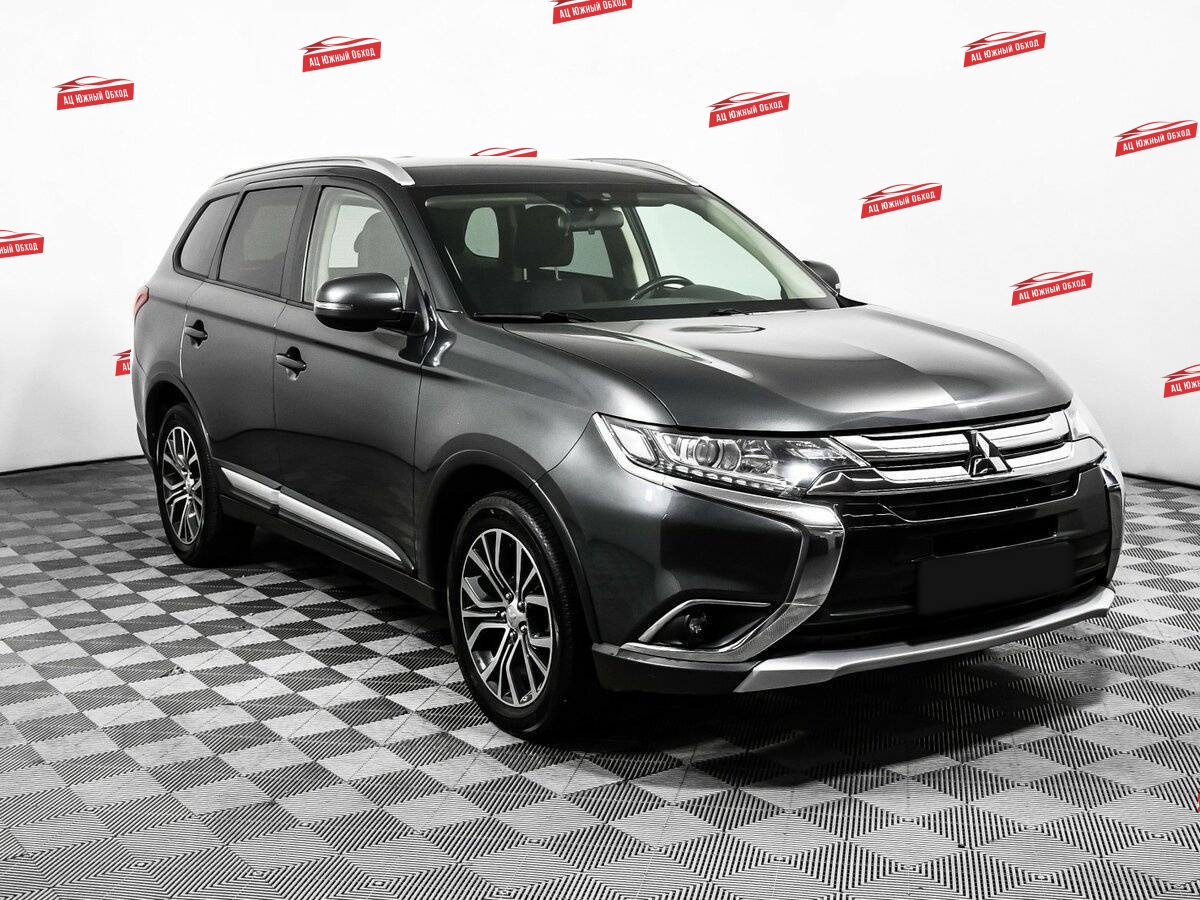 Купить Mitsubishi Outlander с пробегом. Фото: #2