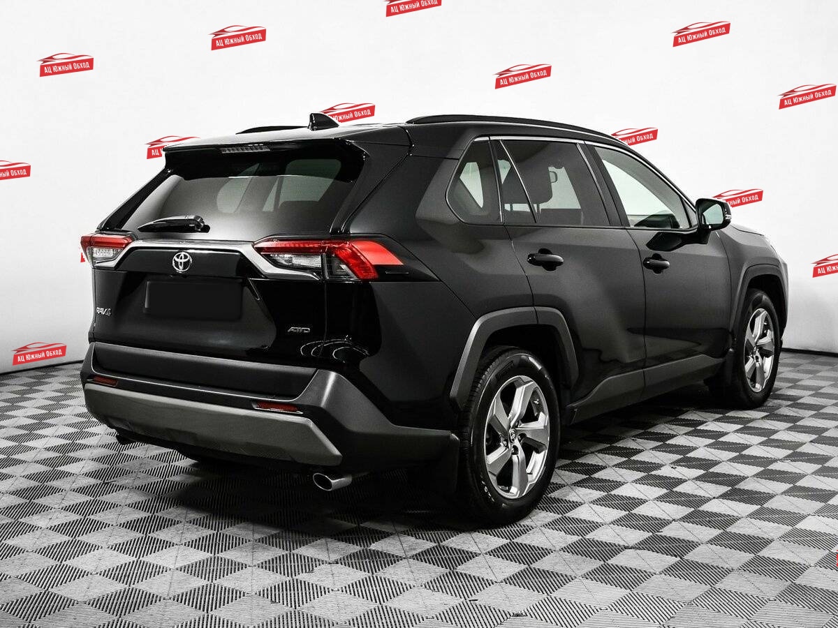 Купить Toyota RAV4 с пробегом. Фото: #4