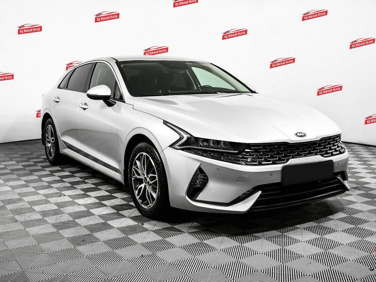Купить Kia K5 с пробегом. Фото: #2