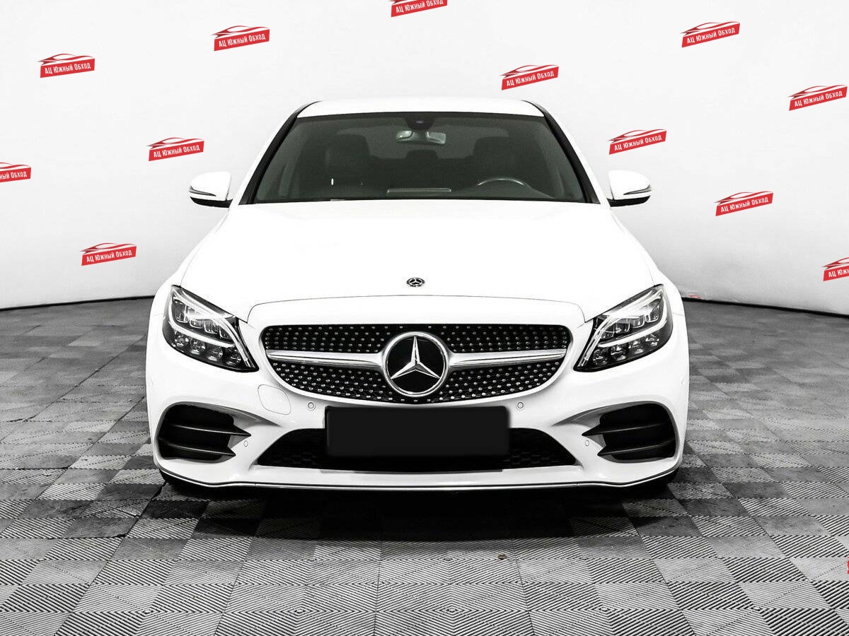 Купить Mercedes-Benz C-Класс с пробегом. Фото: #1