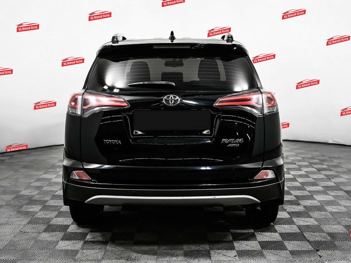 Купить Toyota RAV4 с пробегом. Фото: #5