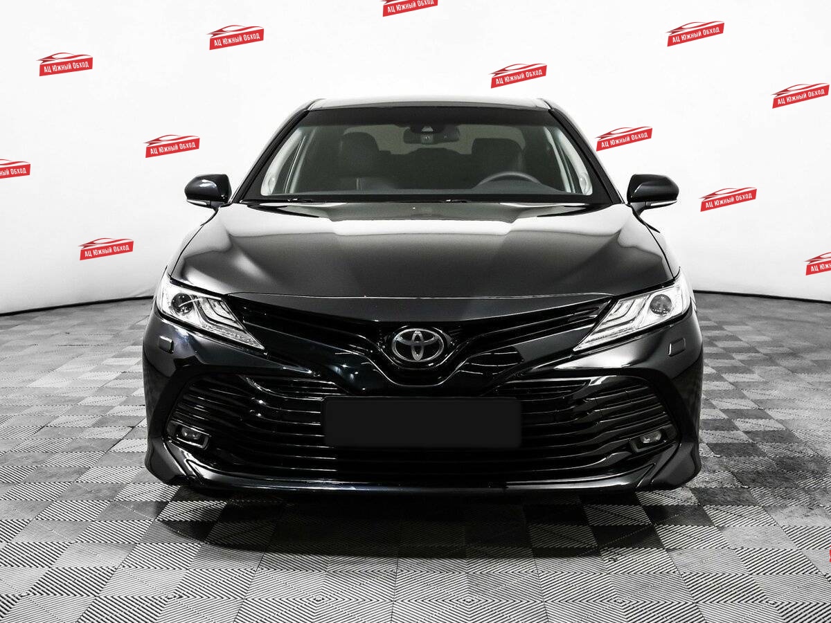 Купить Toyota Camry с пробегом. Фото: #1