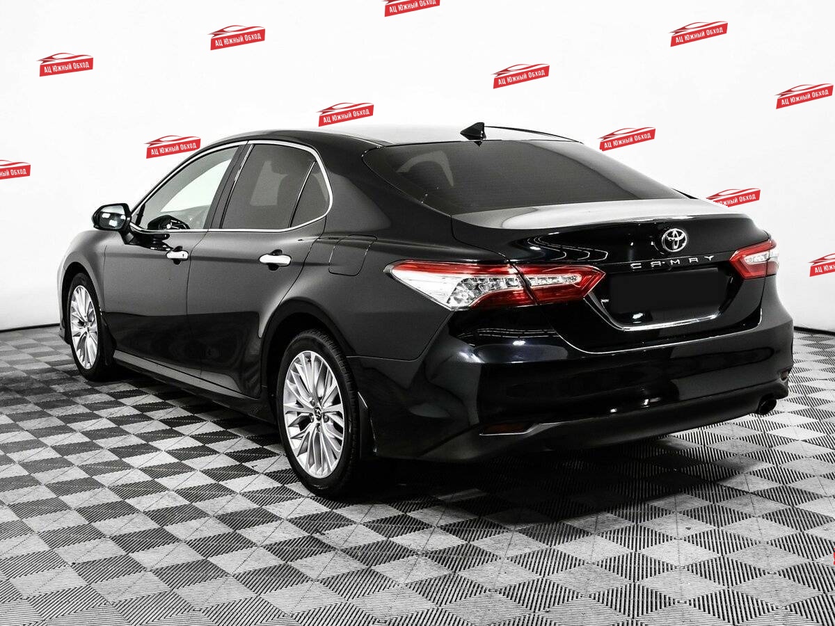 Купить Toyota Camry с пробегом. Фото: #6