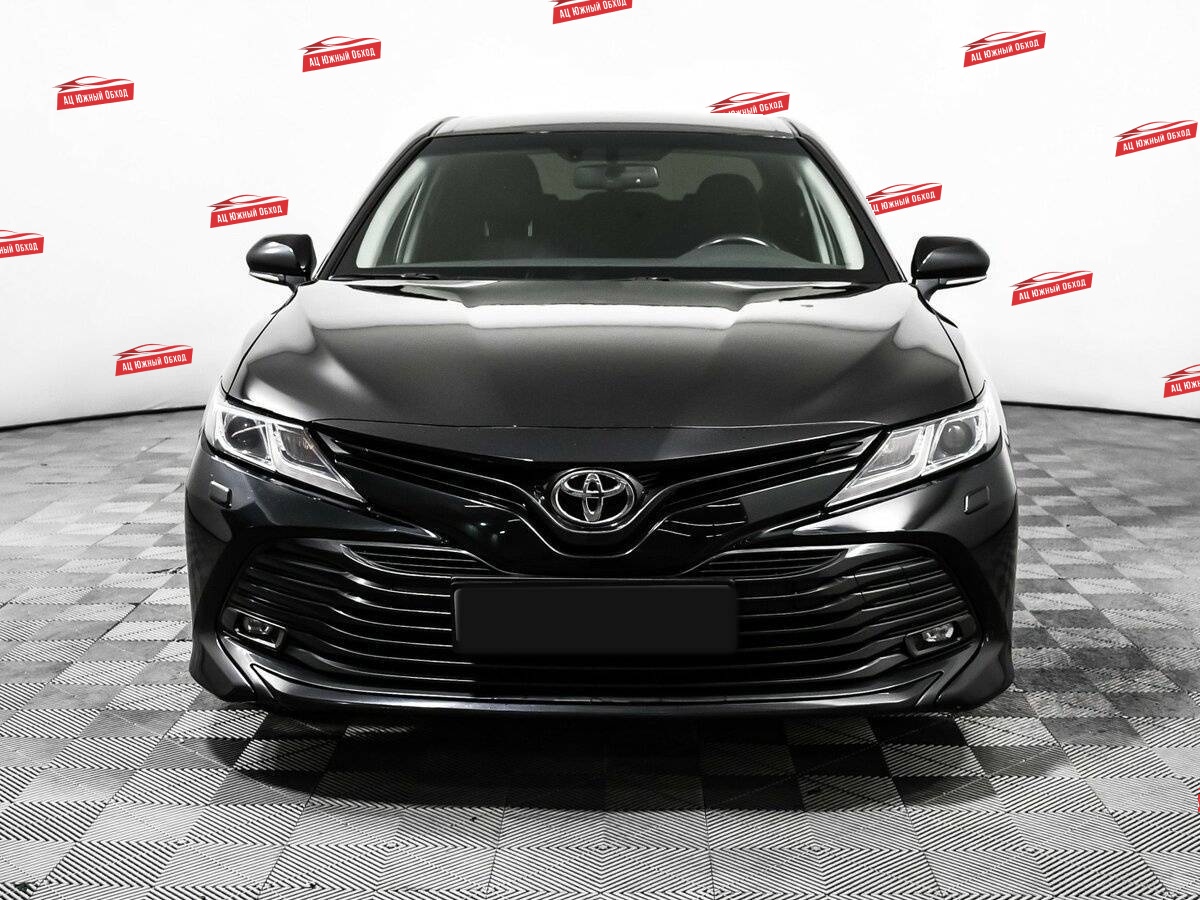 Купить Toyota Camry с пробегом. Фото: #1