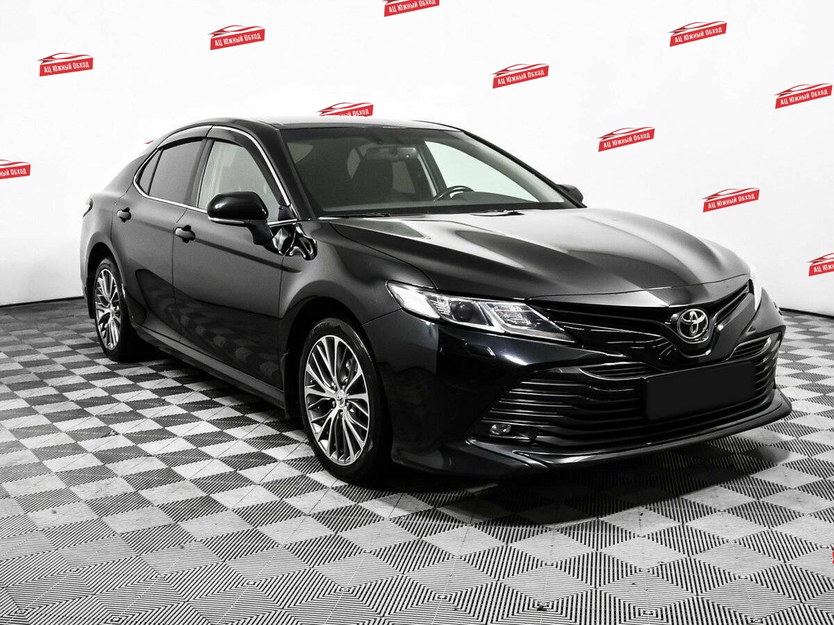 Купить Toyota Camry с пробегом. Фото: #2