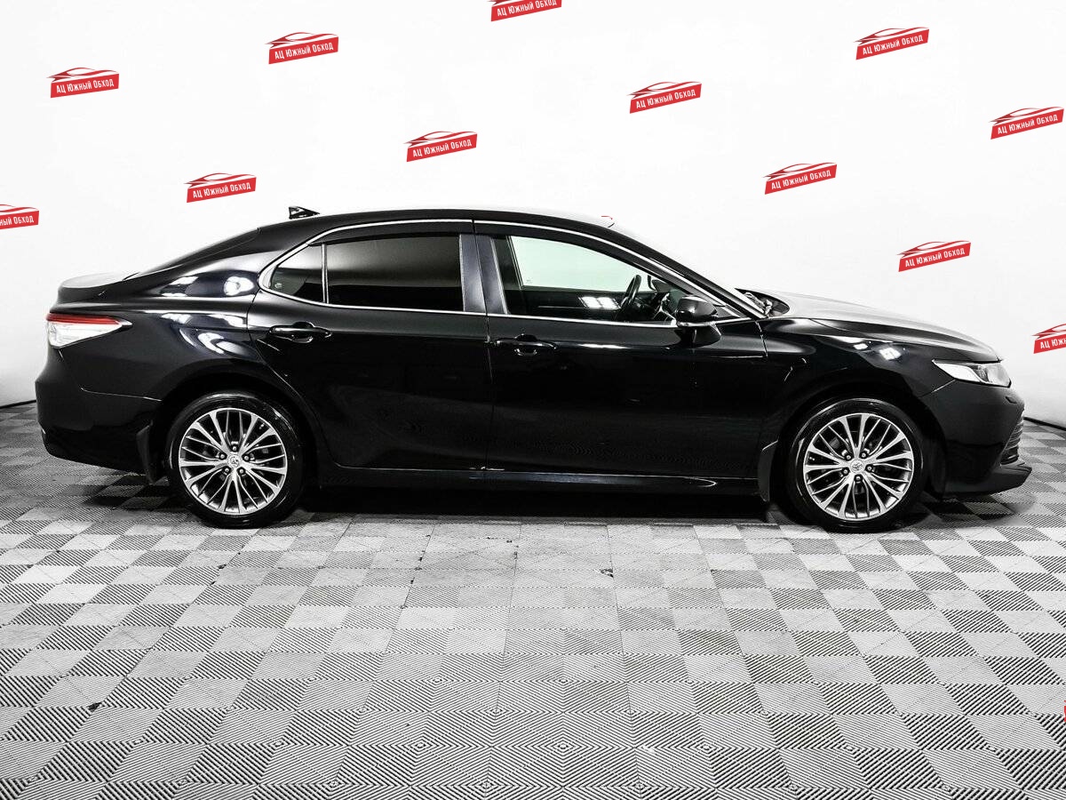 Купить Toyota Camry с пробегом. Фото: #3