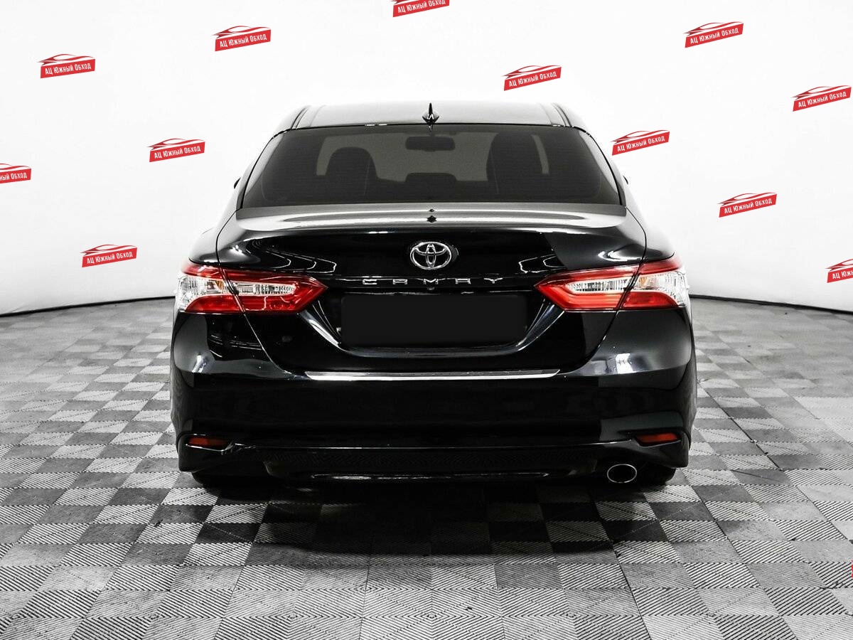 Купить Toyota Camry с пробегом. Фото: #5