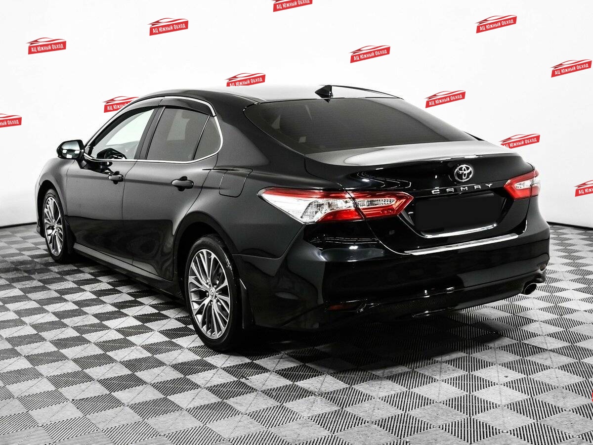 Купить Toyota Camry с пробегом. Фото: #6