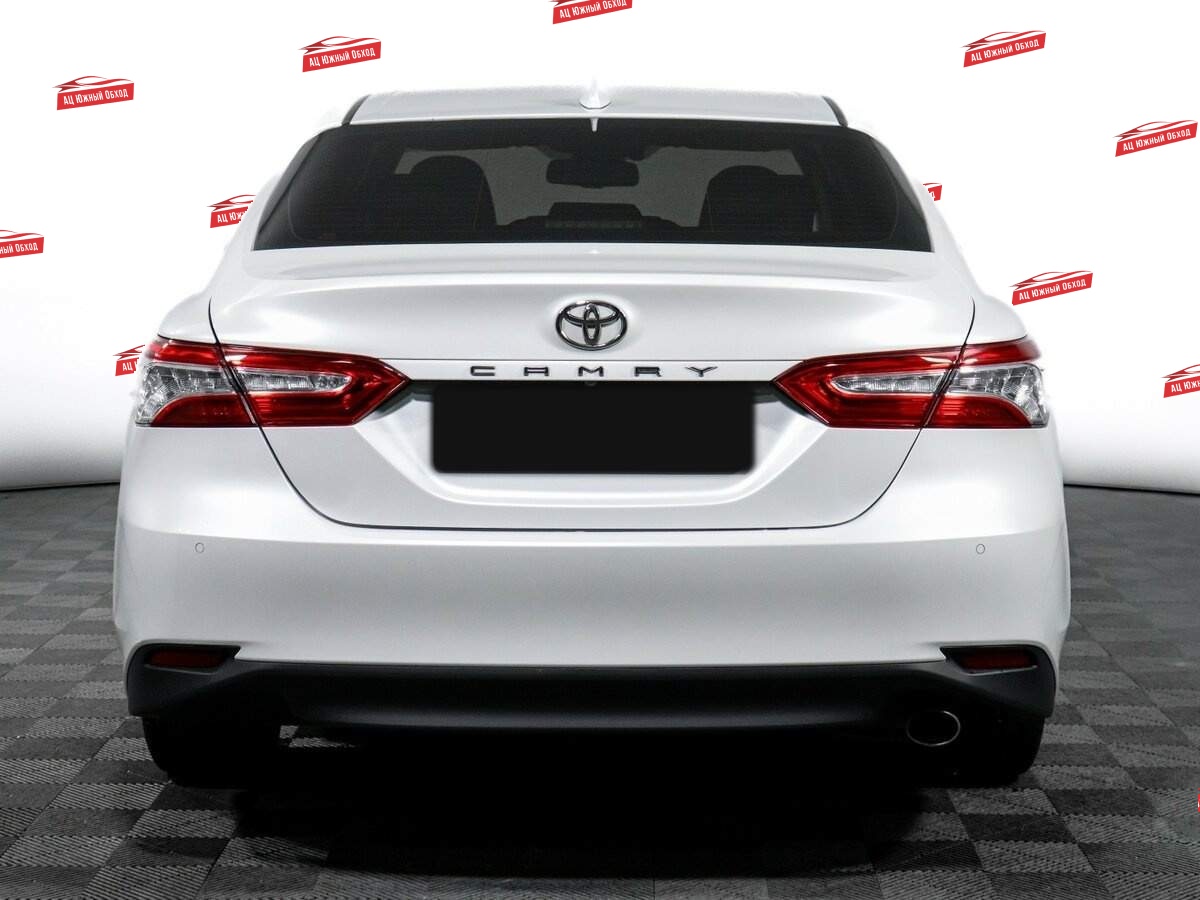 Купить Toyota Camry с пробегом. Фото: #5