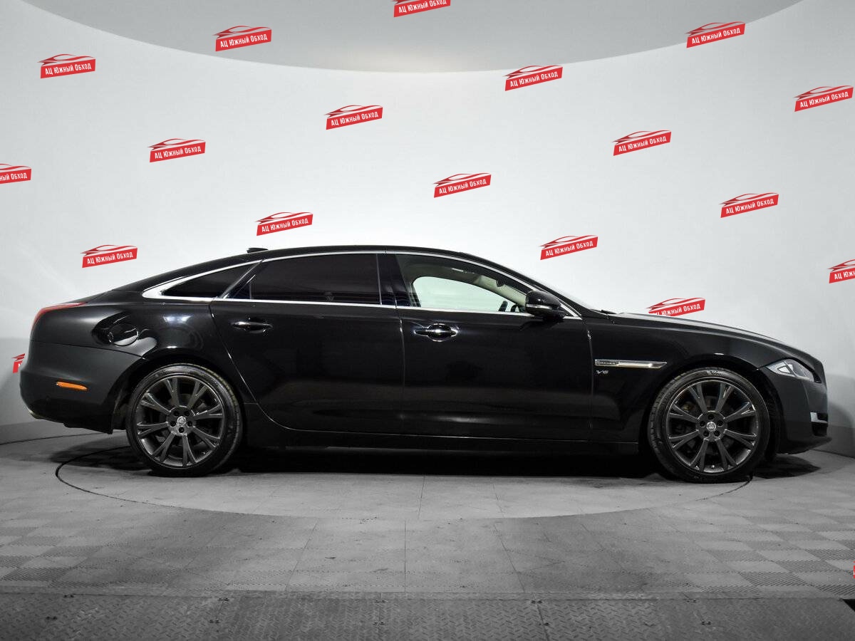 Купить Jaguar XJ с пробегом. Фото: #3