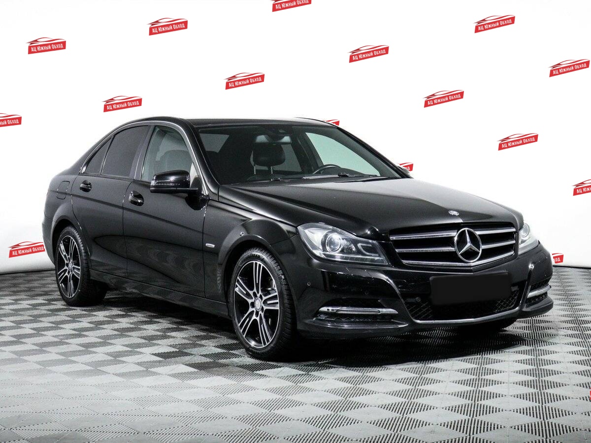 Купить Mercedes-Benz C-Класс с пробегом. Фото: #2
