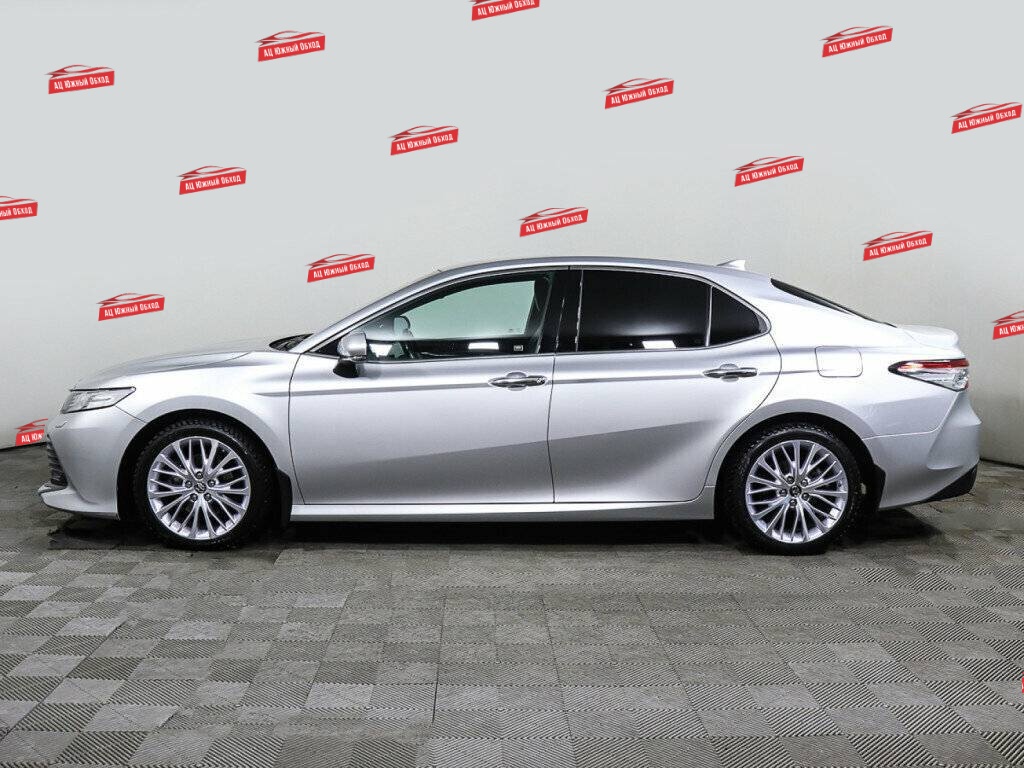 Купить Toyota Camry с пробегом. Фото: #6