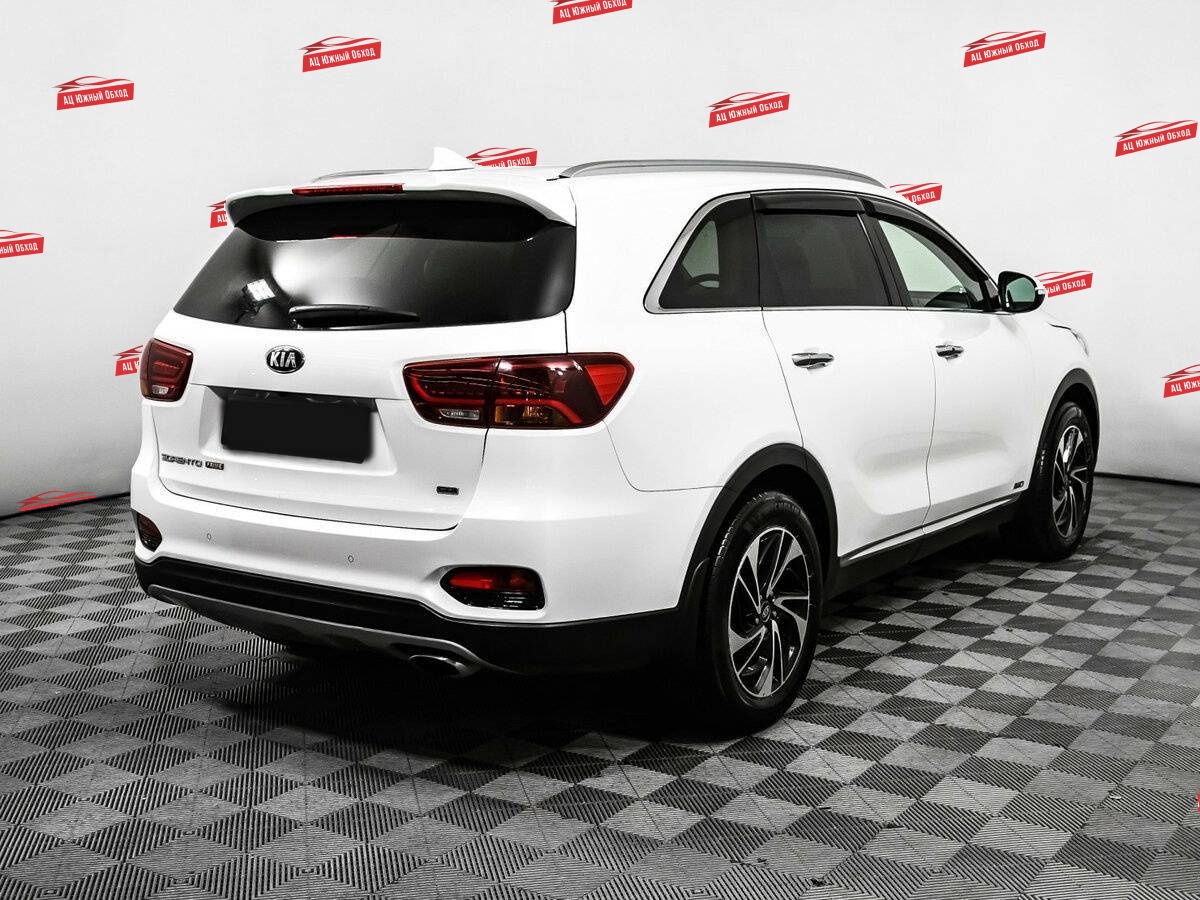 Купить Kia Sorento с пробегом. Фото: #4