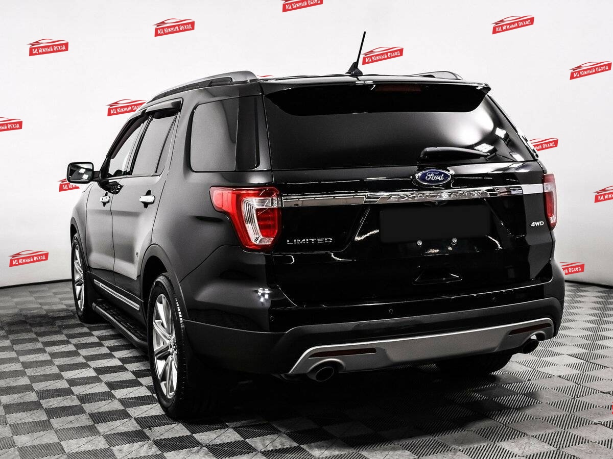 Купить Ford Explorer с пробегом. Фото: #6
