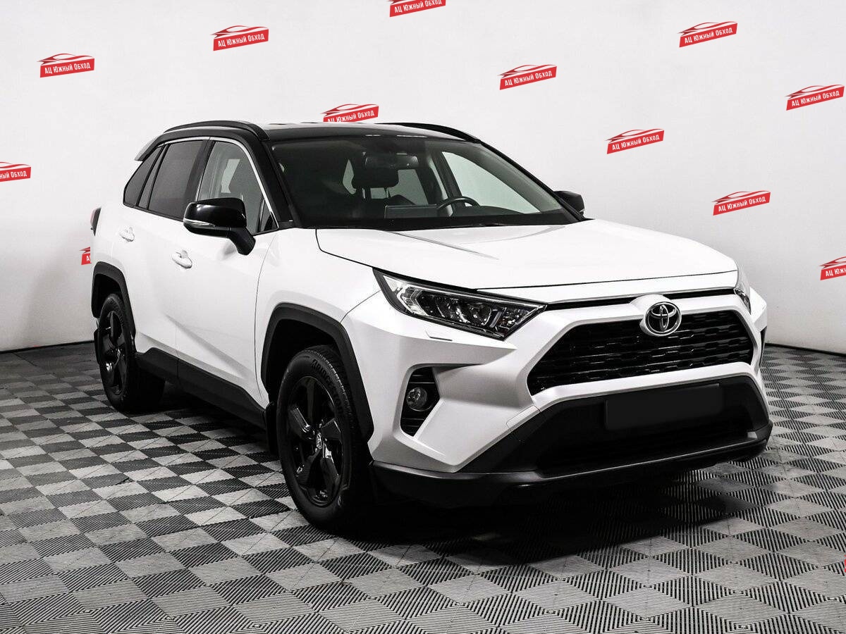 Купить Toyota RAV4 с пробегом. Фото: #2