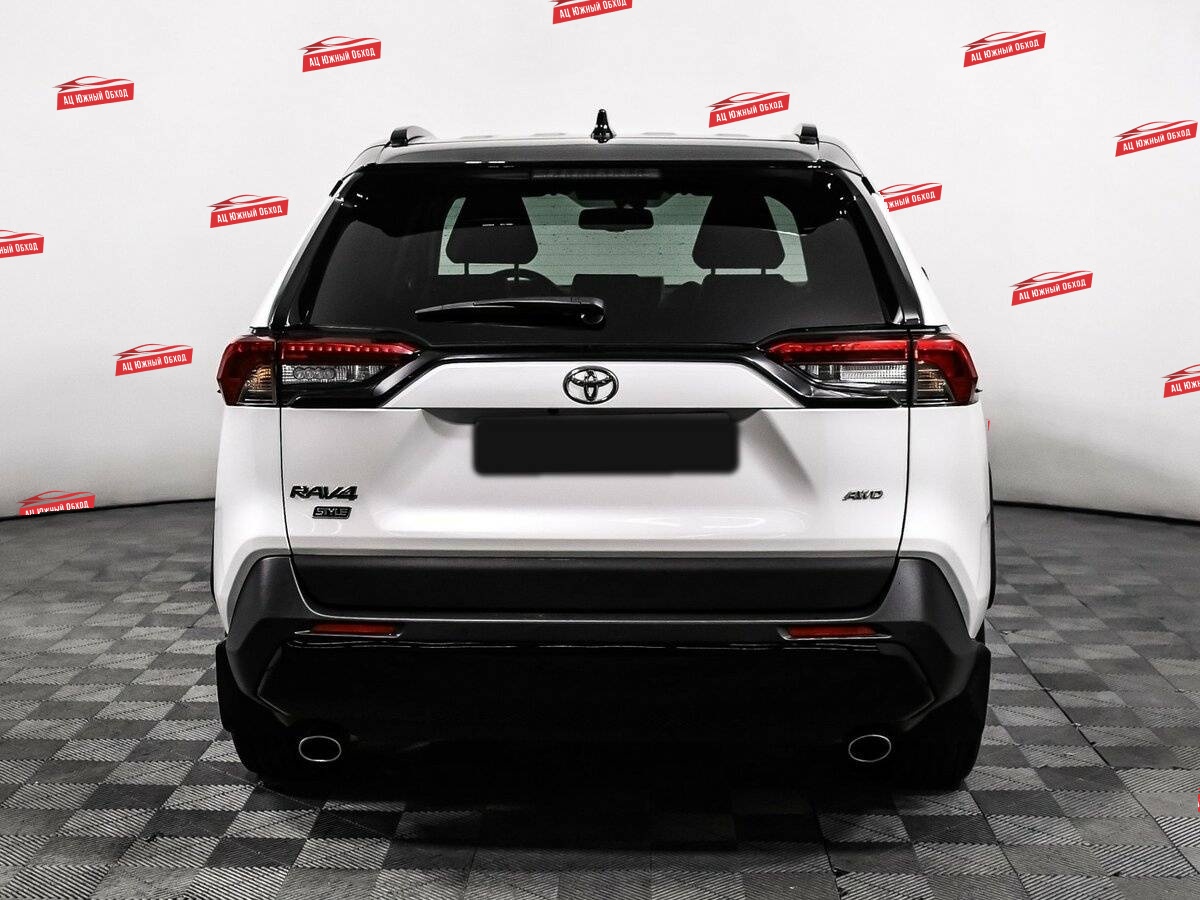 Купить Toyota RAV4 с пробегом. Фото: #5