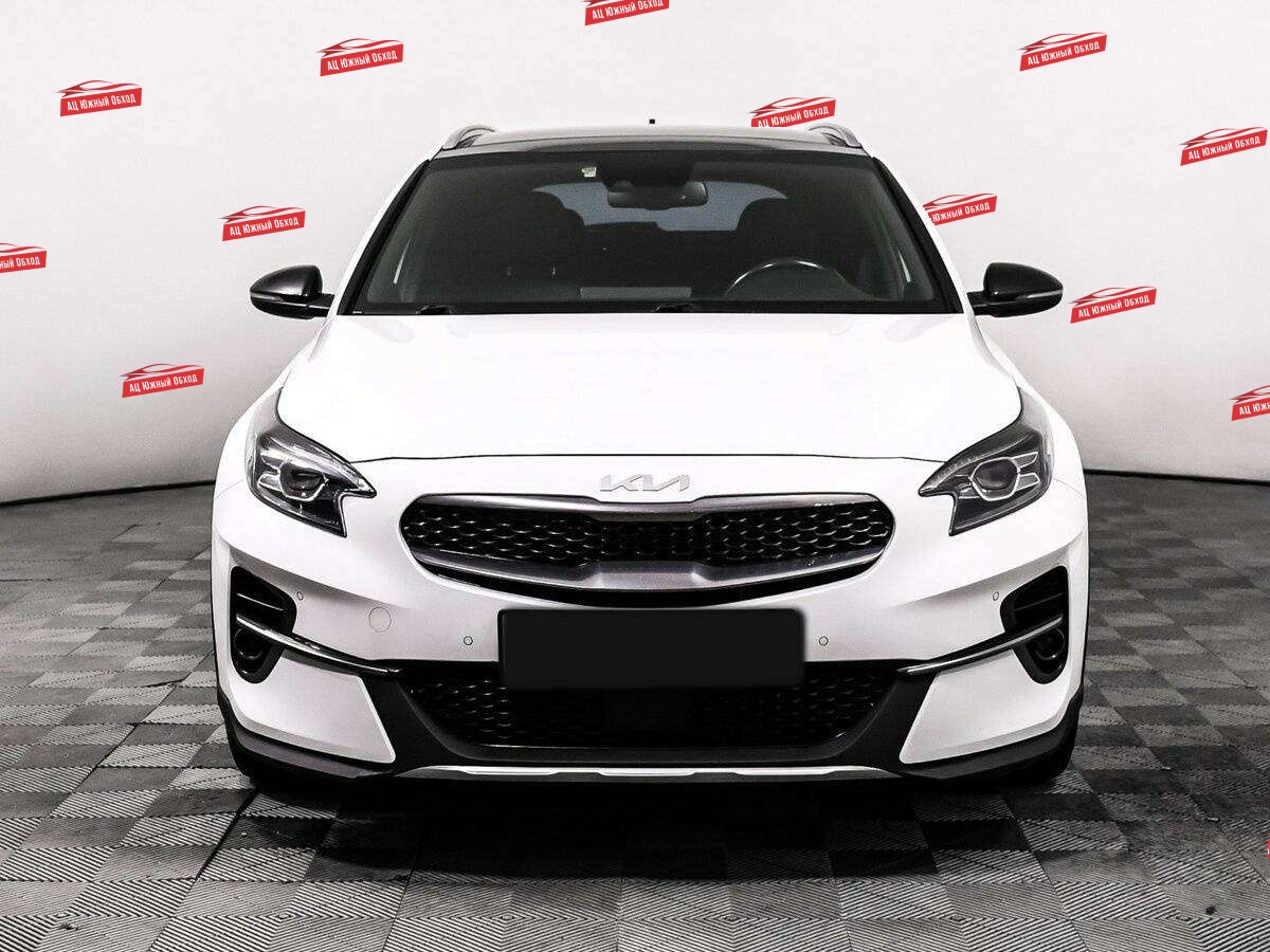Купить Kia XCeed с пробегом. Фото: #1