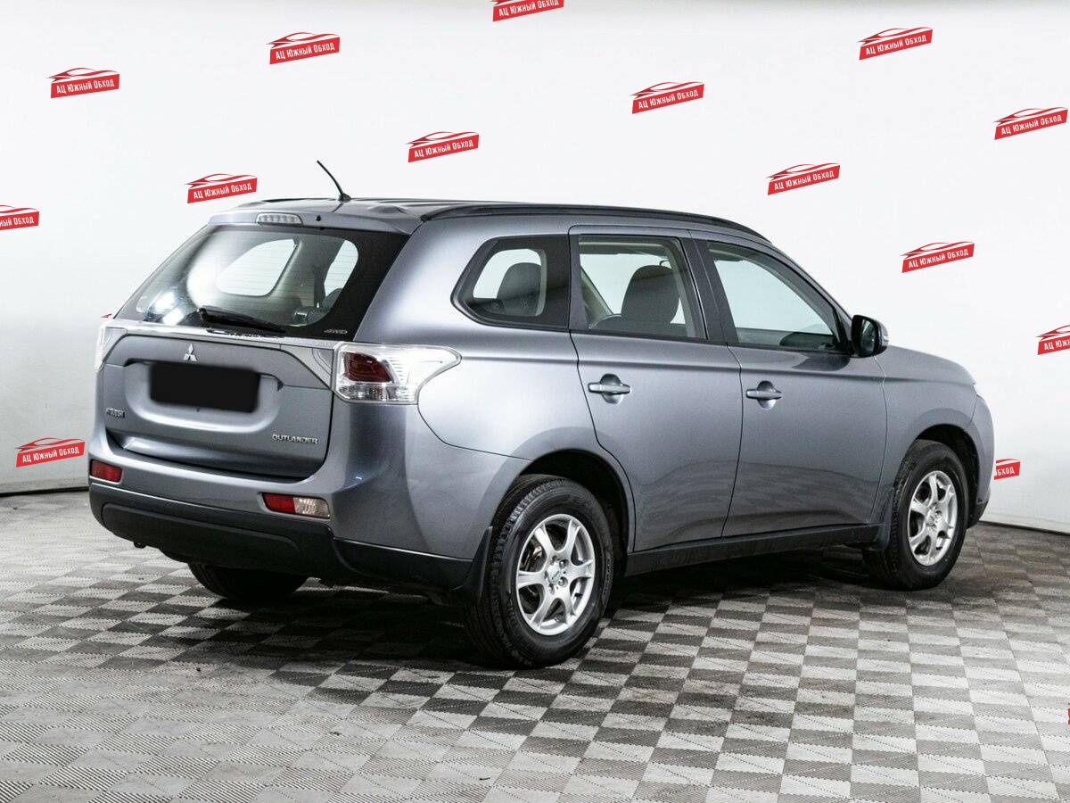 Купить Mitsubishi Outlander с пробегом. Фото: #3