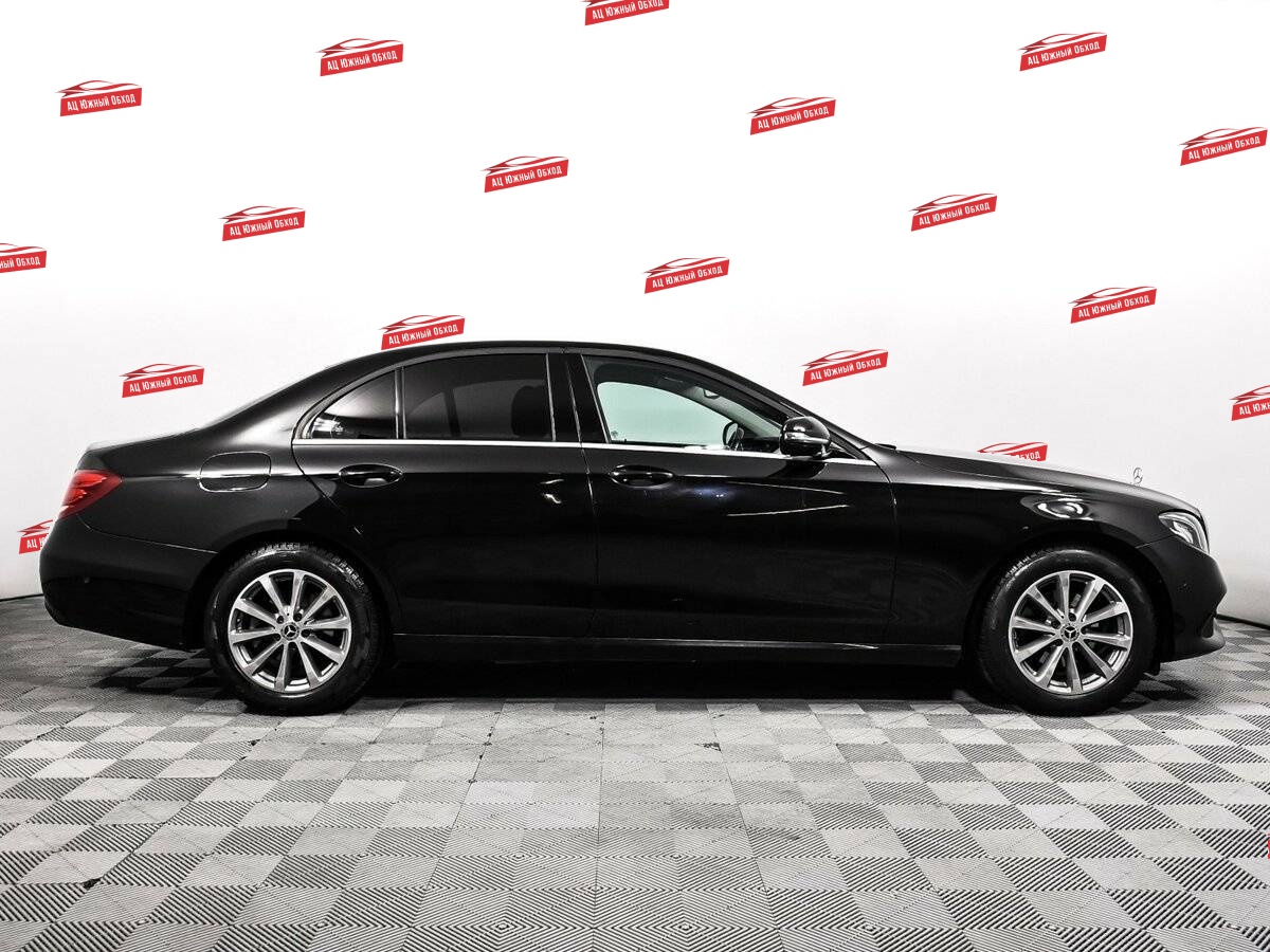 Купить Mercedes-Benz E-Класс с пробегом. Фото: #3